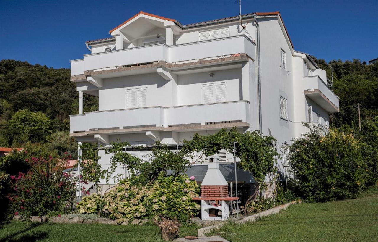 Apartments Stanicic Kampor Exterior foto
